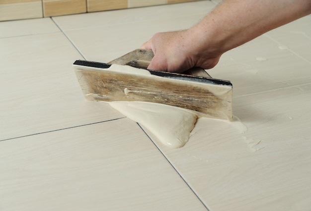 Epoxy Grouting Guide for Dubai Homes